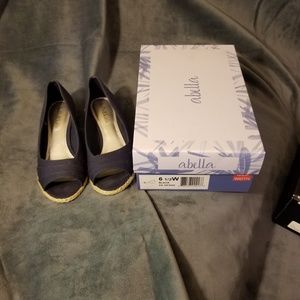 Abella Genna size 6 1/2